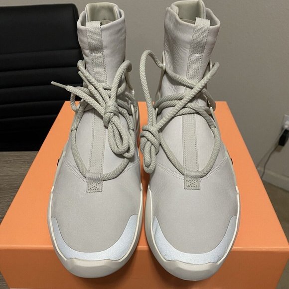 Size 9 - Nike Air Fear Of God 1 Light Bone White , DS og all with receipt - Picture 2 of 3